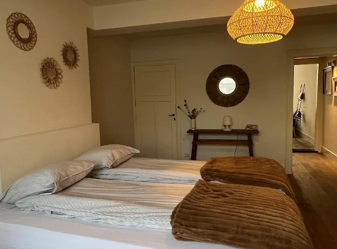 Monumentale Stadswoning In Hartje Binnenstad Casa de Férias Maastricht